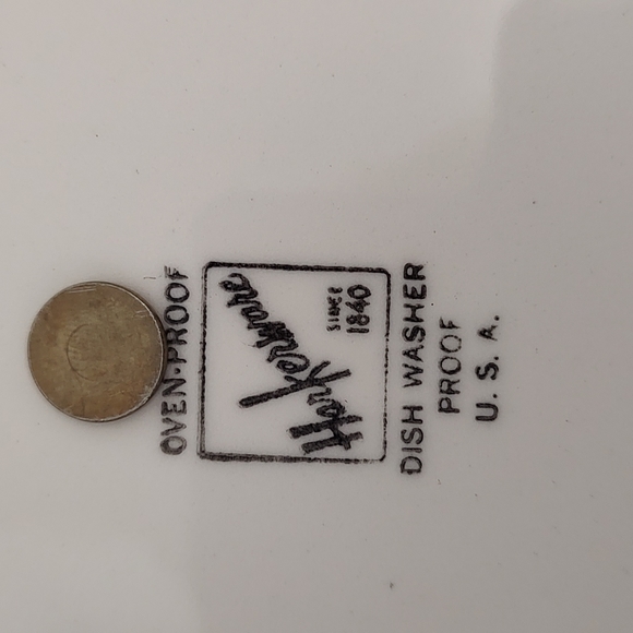 Vintage Ceramic Harkerware Serving Plate w/ Center Gold Handle 1950's - Picture 4 of 4